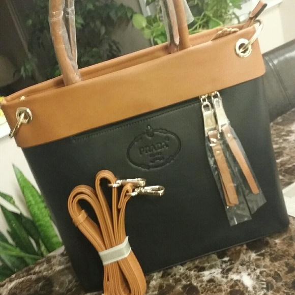 Purses - Picture 2 of 5